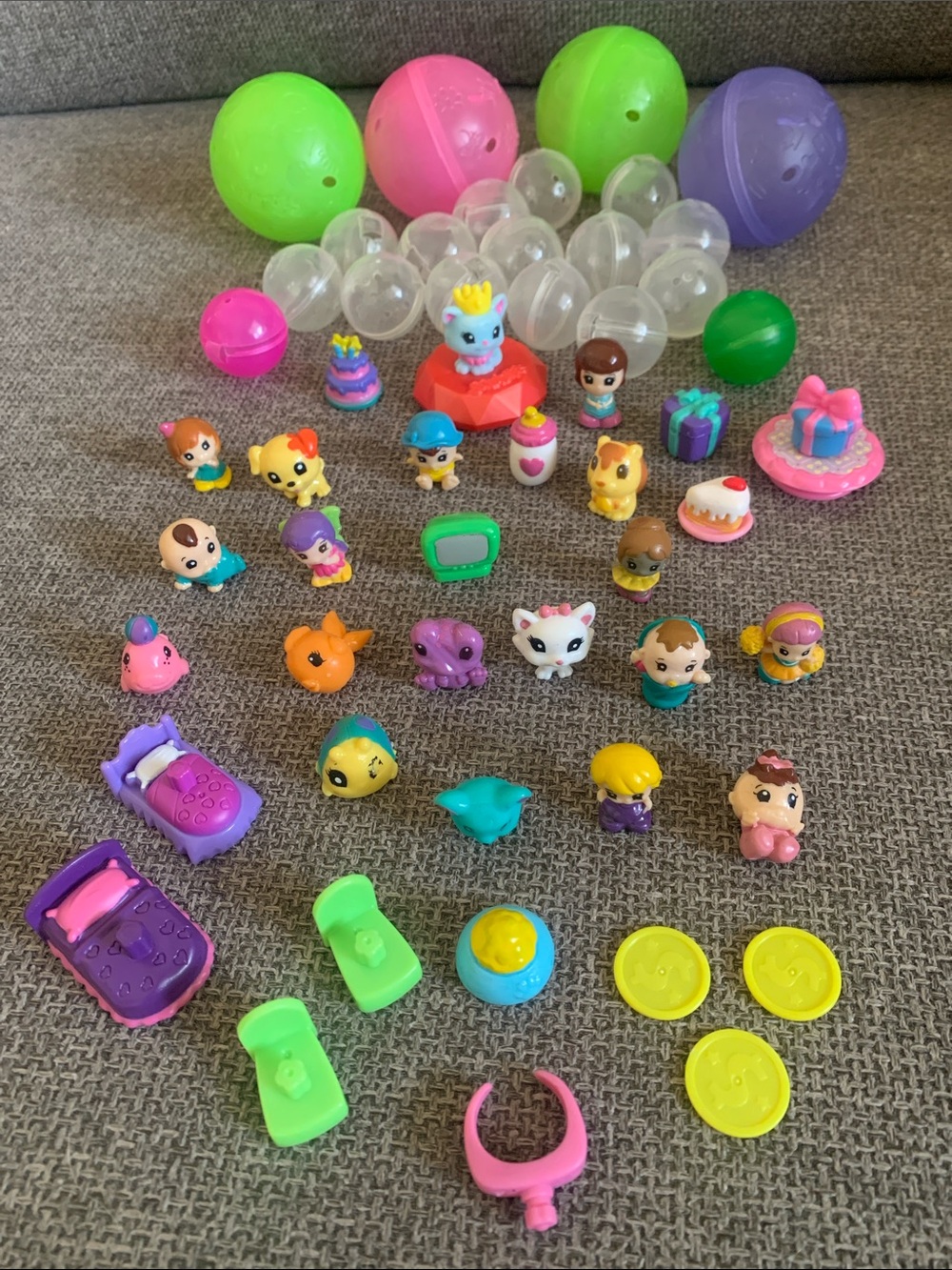 Squinkies Miniature Figures and Accessories Assortment